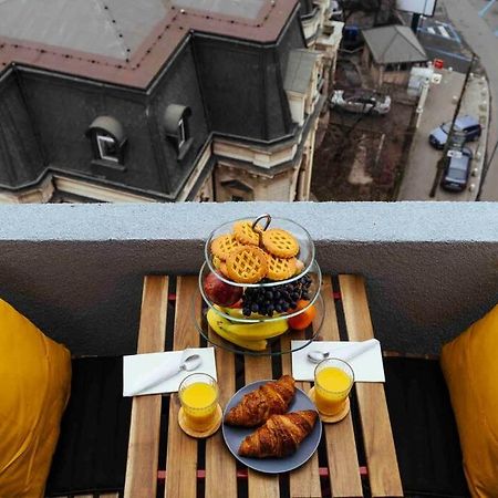 Stunning Views - Top Location - Netflix + Balcony Bucareste Exterior foto